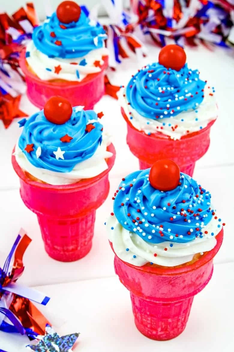 4th of July Ice Cream Cone Cupcakes